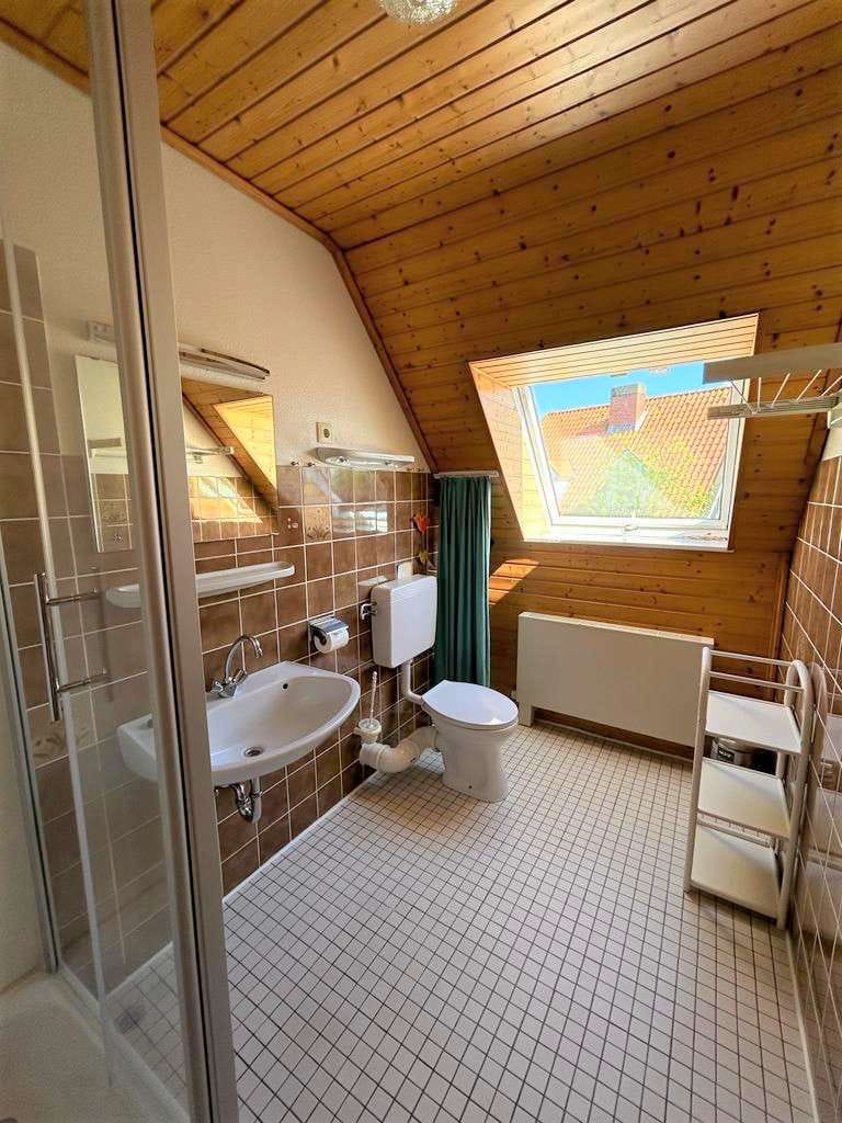 Immobilie in Spiekeroog - Idyllisch gelegene 2-Zimmer-Whg. mit Terrasse - Bild 3