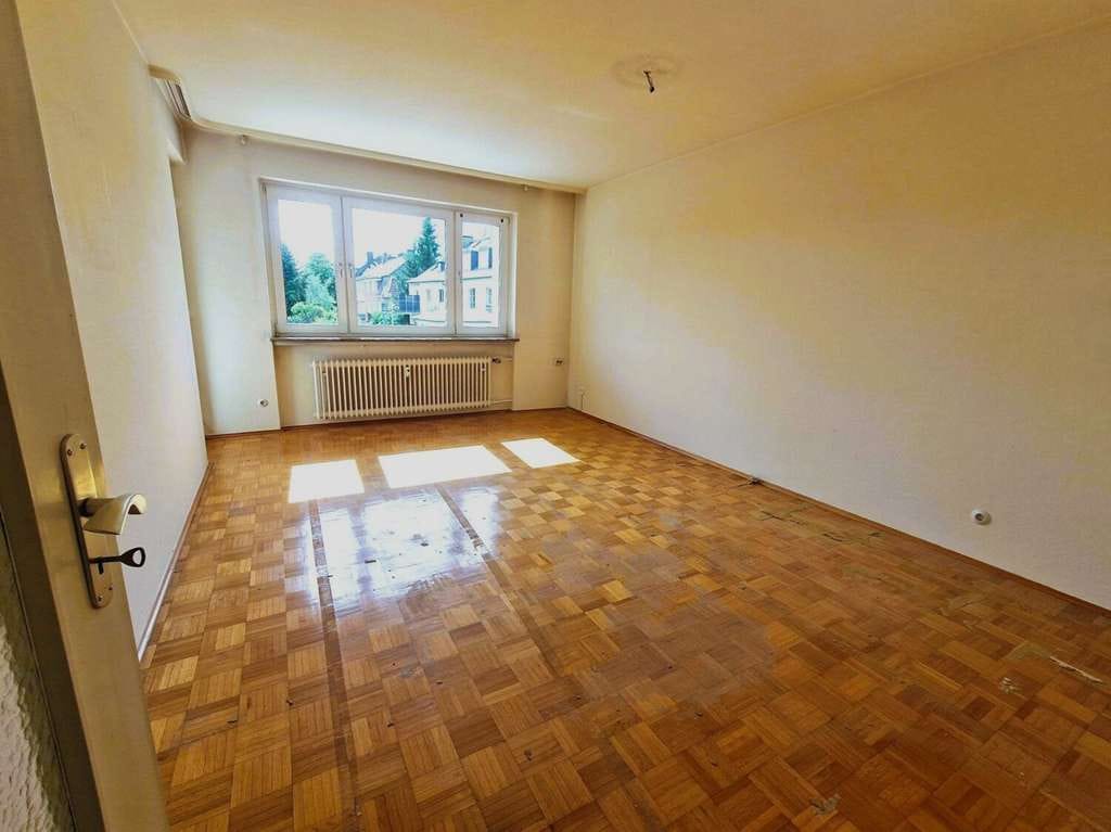 Immobilie in Hof - 2-Zimmer-Eigentumswohnung mit Balkon in gepflegter Wohnanlage zu verkaufen! - Bild 3