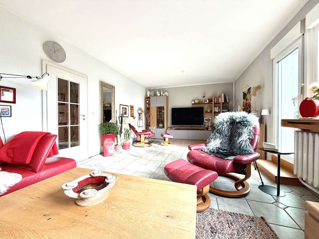 Immobilie in Steinhöfel - Familienidyll mit Stil – hochwertig modernisiertes Reihenhaus mit Traumgarten in Heinersdorf - Bild 3
