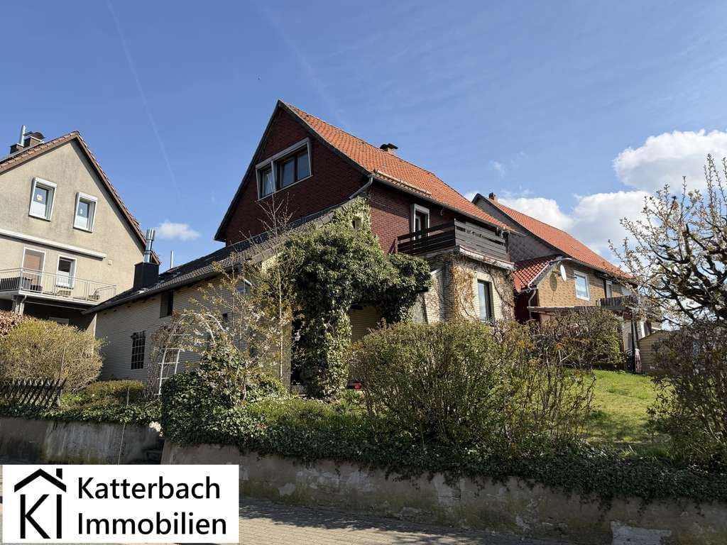 Immobilie in Seesen - Gemütliches Einfamilienhaus mit Garage und schönem Grundstück in Rhüden - Bild 1