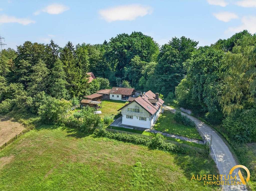 Immobilie in Au in der Hallertau - Freistehendes Wohnhaus mit ca. 168 m² Wohnfläche, großem Garten und moderner Wärmepumpe - Bild 1