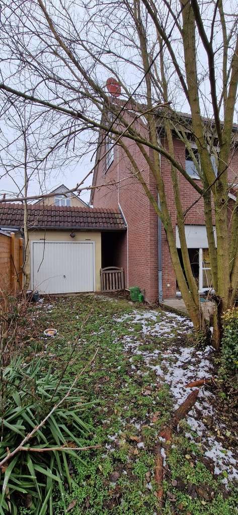 Immobilie in Trebbin - Charmantes Reihenendhaus – mit ausgebautem Dachstudio, Vollkeller, Garage u. viel Potezial - Bild 3