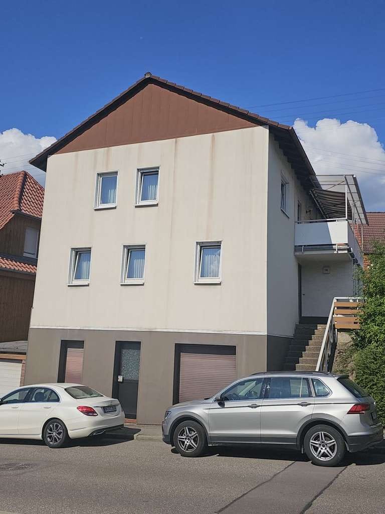 Immobilie in Birkenfeld - **Birkenfeld-Gräfenhausen**2-FH mit Scheune, großer Einfahrt, imposanter Außenanlage und Garten** - Bild 2