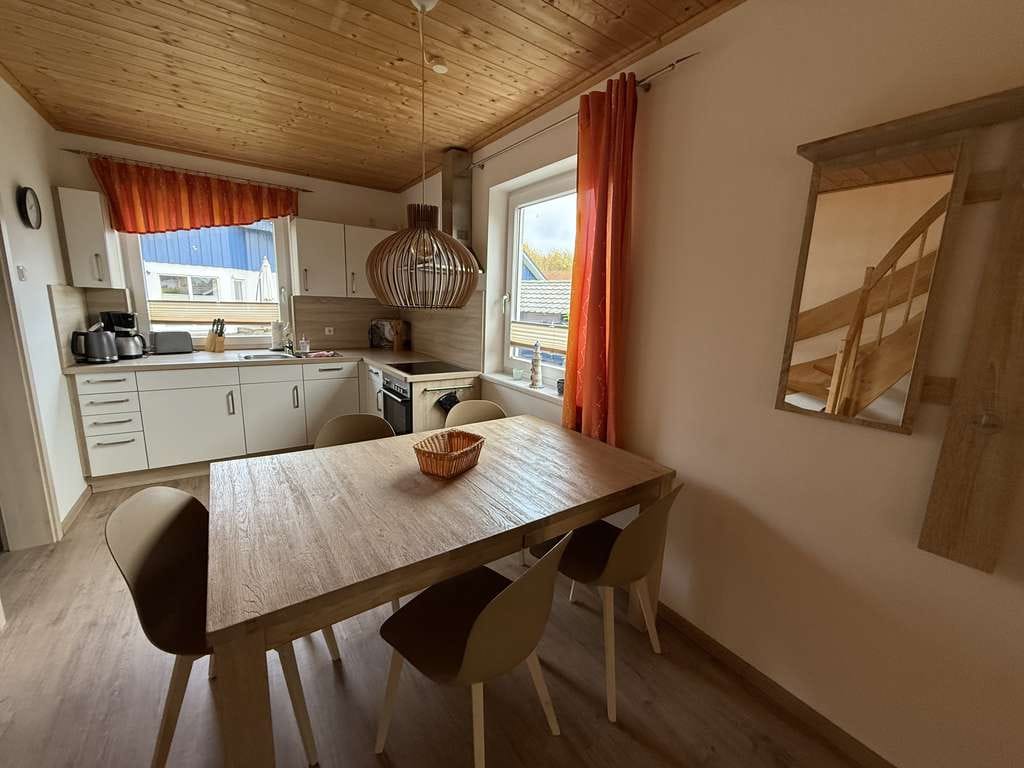 Immobilie in Altefähr - Ferienhaus mit zwei Einheiten an der Ostsee - Bild 4