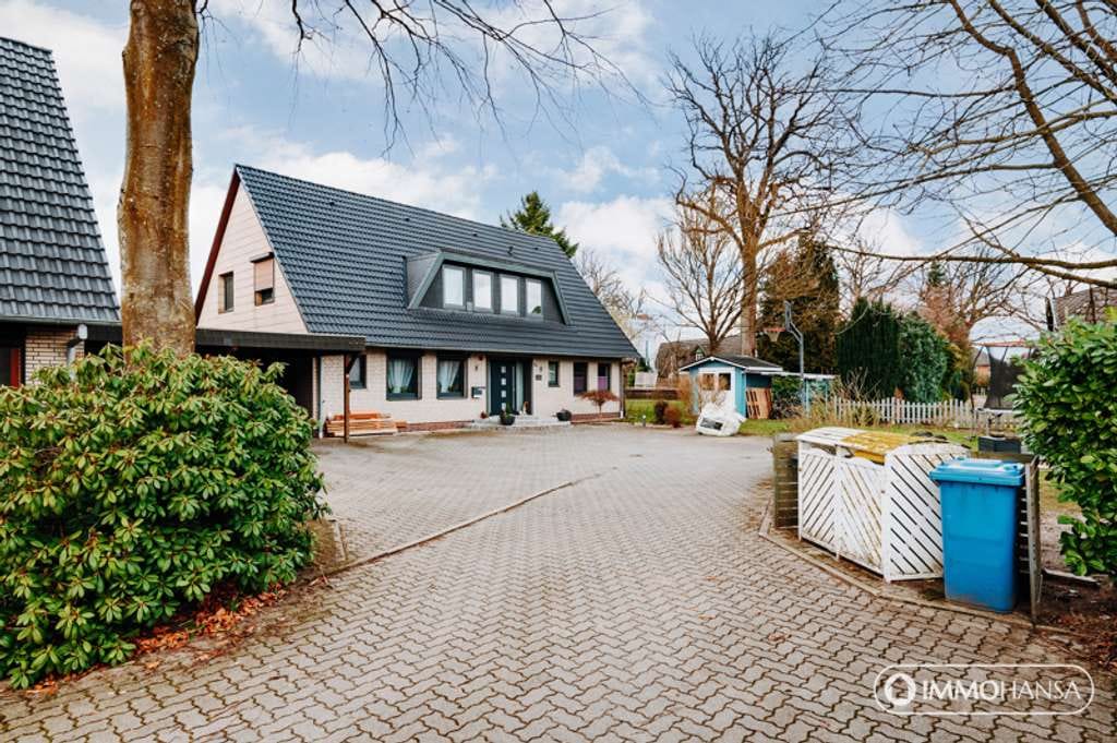 Immobilie in Toppenstedt - Modernes Einfamilienhaus mit großer Wohnküche, Loggia und Garten - ruhig wohnen nahe Hamburg! - Bild 4