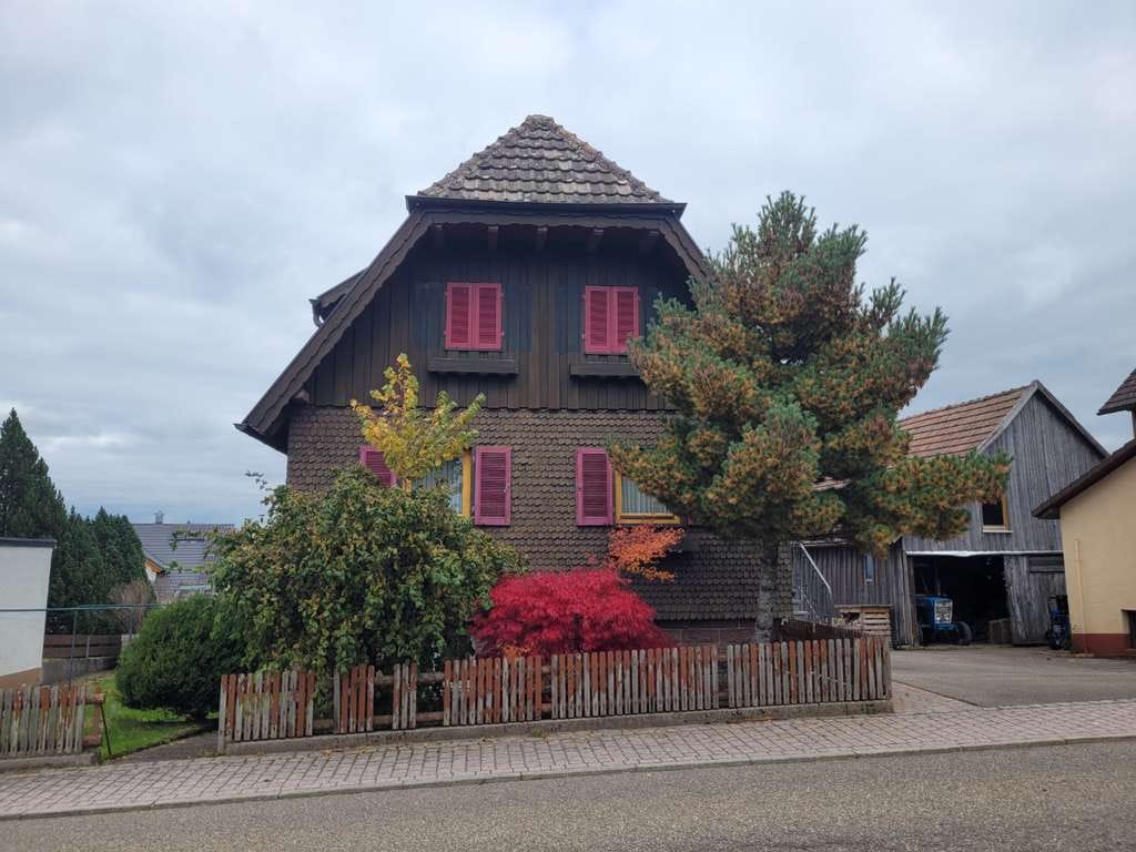 Immobilie in Loßburg - Sonniges Haus mit Garten - Bild 0