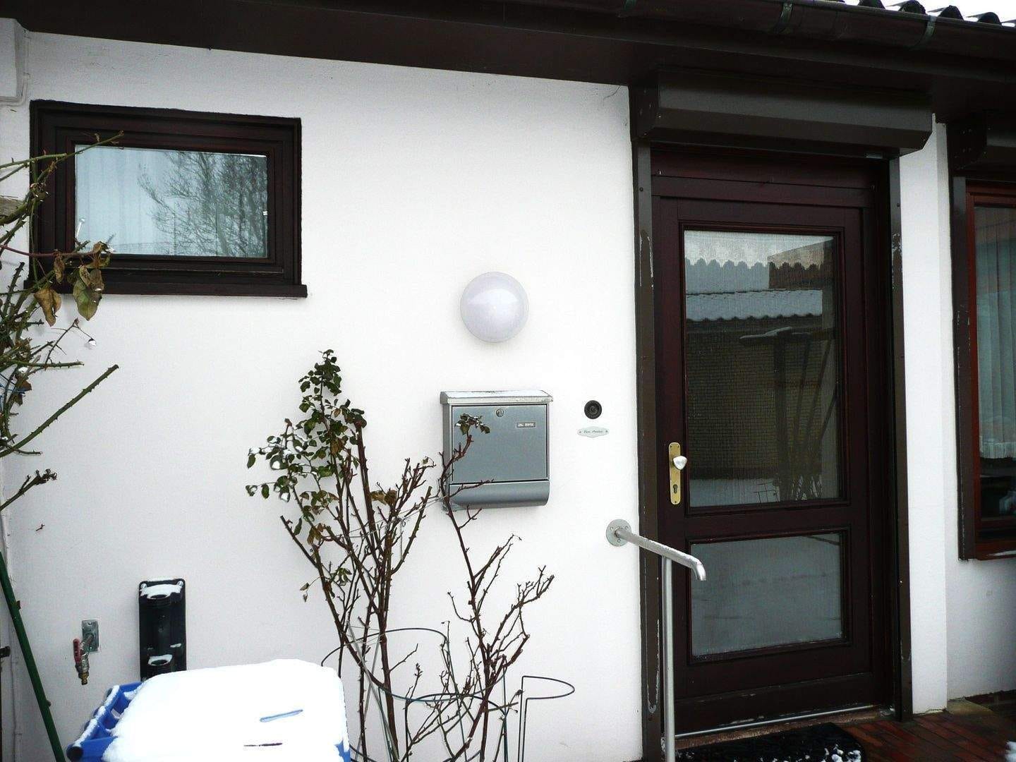 Immobilie in Barmstedt - 25355 Barmstedt  Einfamilienhaus  Frei ab Mai 2026  - Erdgeschoß  mit  Ausbau - Anbau  in Sackgassenlage  FREI  verfügbar -  auch auf Anfrage  ! - Bild 1