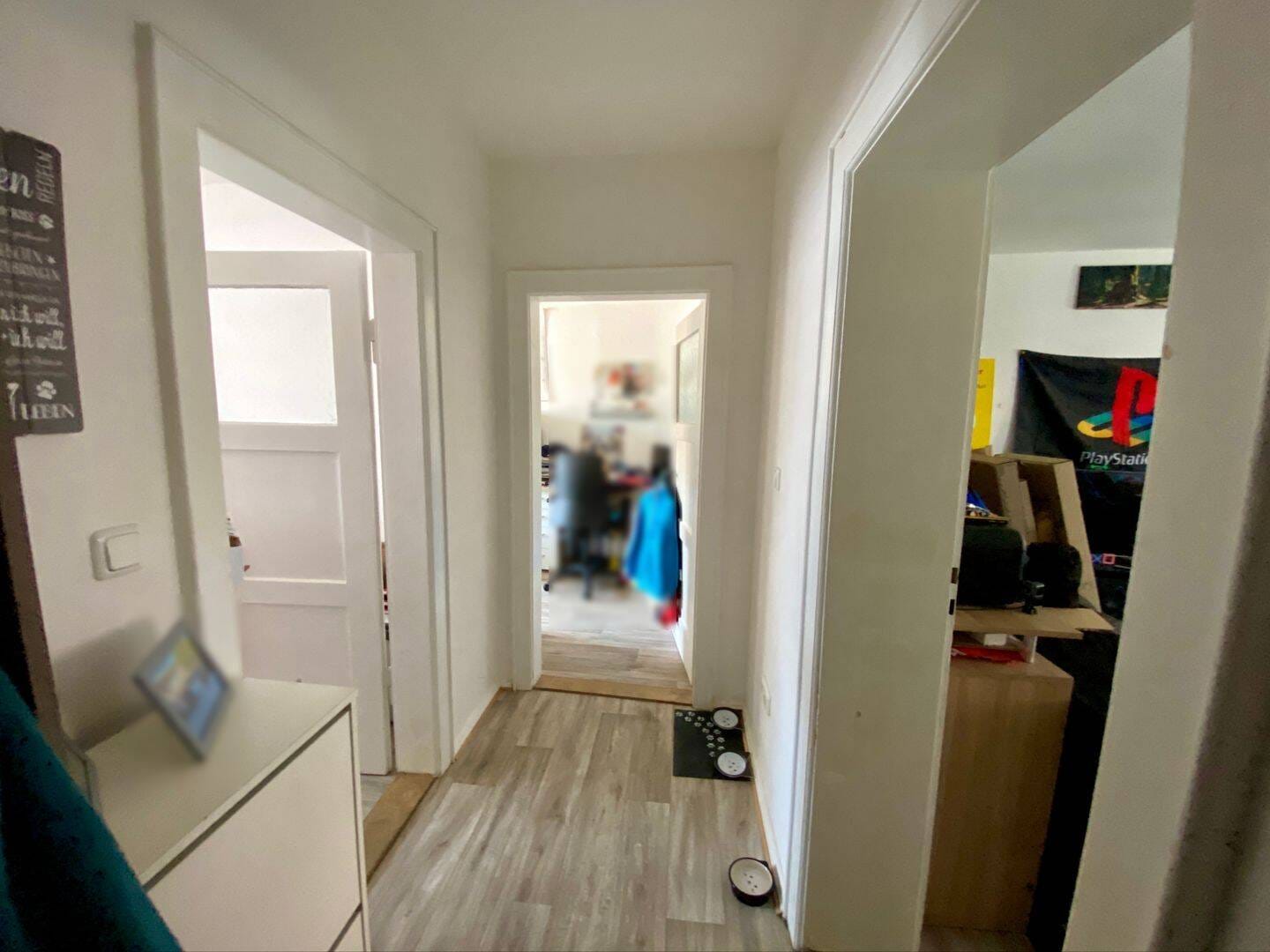 Immobilie in Schweinfurt - MFH zentral gelegen in Schweinfurt mit fünf Wohneinheiten + Gewerbe - Bild 1