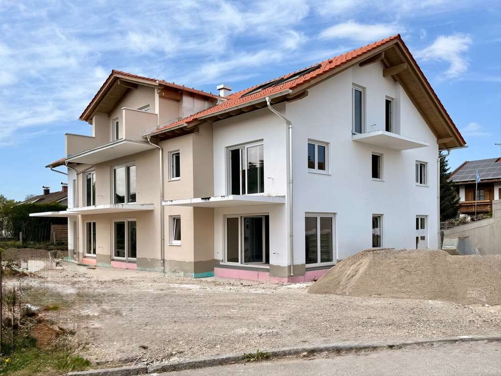 Immobilie in Ainring - *linde1* Ainring - Herrliche 3-Zimmer-Gartenwohnung - Bild 0