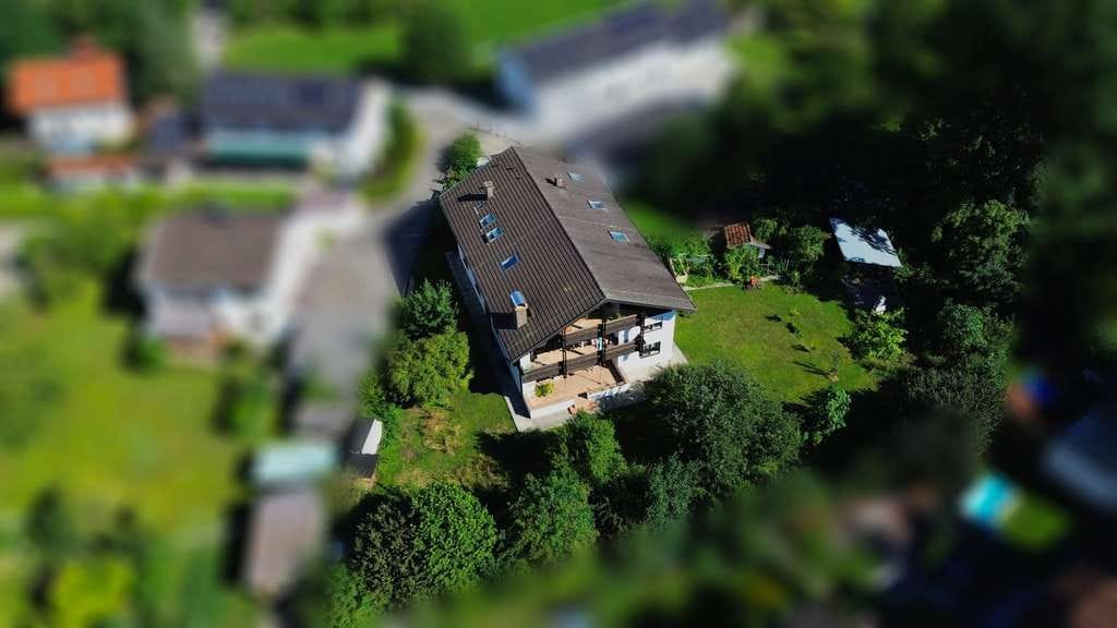 Immobilie in Emmerting - Dachgeschosswohnung mit großem Balkon und Gartennutzung - Bild 3