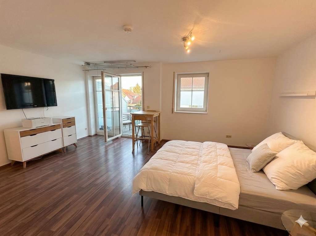 Immobilie in Gersthofen - 5,5% Rendite - Große 1,5-ZKB Wohnung mit Balkon und Küche - Bild 1