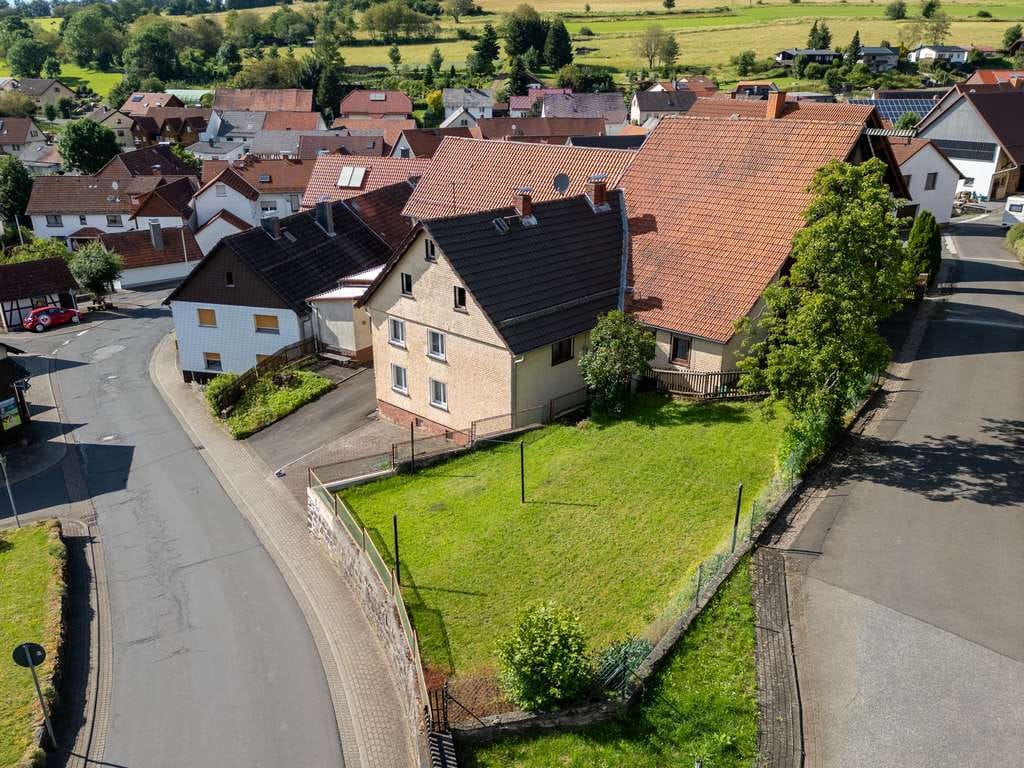 Immobilie in Schotten - Hier können Ideen wachsen - Bauernhof mit Wohnhaus, Stall und Scheune sucht kreative Macher! - Bild 4