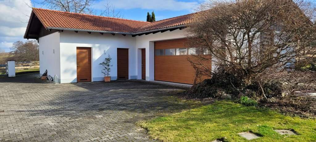 Immobilie in Unterdietfurt - Wohnhaus mit Werkstatt und Nebengebäude in ländlicher Lage zu verkaufen - Bild 3