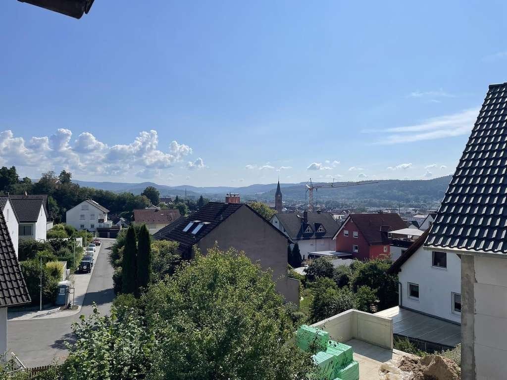 Immobilie in Goldbach - **Dachgeschosswohnung in Top-Lage** - Bild 0