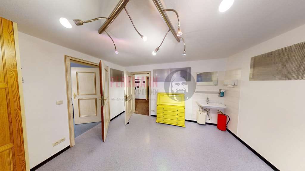 Immobilie in Miesbach - Vielseitige 4-Zimmer-Einheit mit 99 m² –  wohnen, erfolgreich arbeiten oder lukrativ vermieten - Bild 1