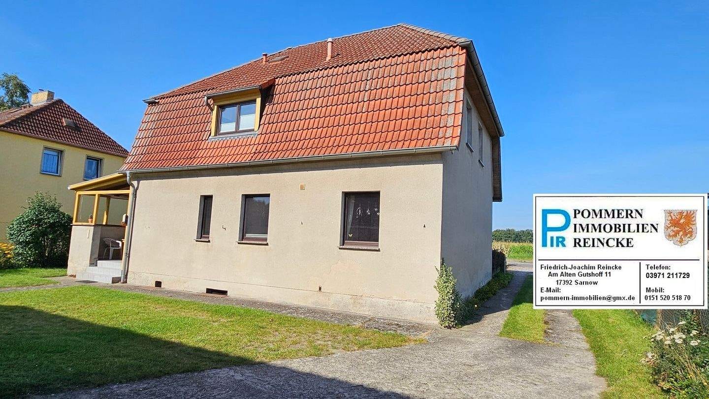Immobilie in Ducherow - Haus am Dorfrand mit viel Platz in Haus, Hof, Nebengebäuden und Garten! - Bild 1