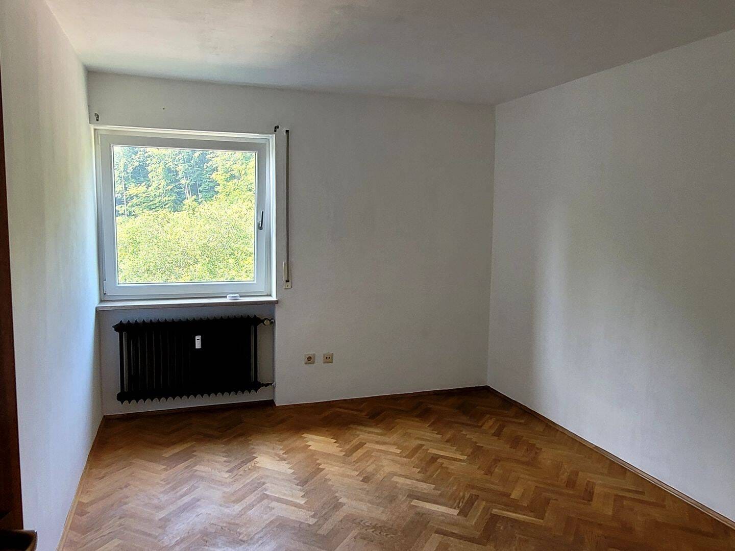 Immobilie in Pappenheim - Solide KAPITALANLAGE - Gepflegte 3 Zimmer Wohnung mit Balkon in 91788 PAPPENHEIM - Bild 2