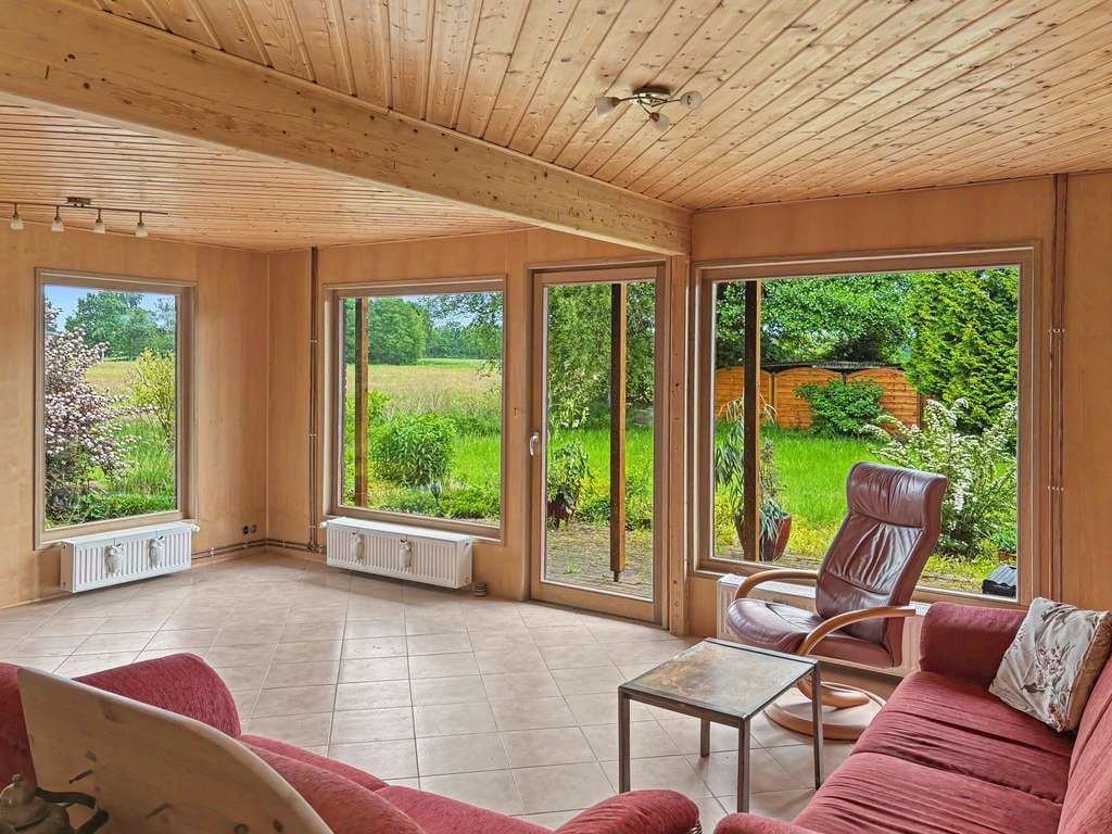 Immobilie in Fintel - Ankommen und wohlfühlen - Einfamilienhaus in Feldrandlage und tollem Garten in Fintel - Bild 2