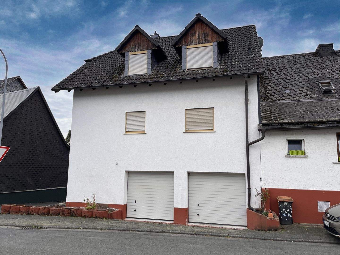 Immobilie in Breitscheid - Einfamilienhaus als Teileigentum - Bild 1