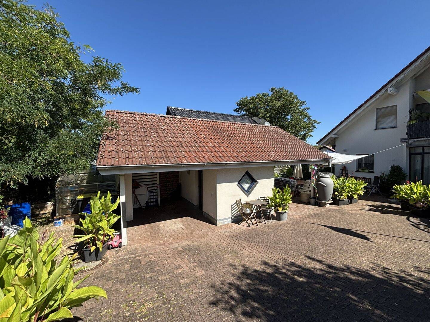 Immobilie in Borchen - Gepflegtes Mehrfamilienhaus in Kirchborchen mit solidem Renditepotenzial - Bild 4