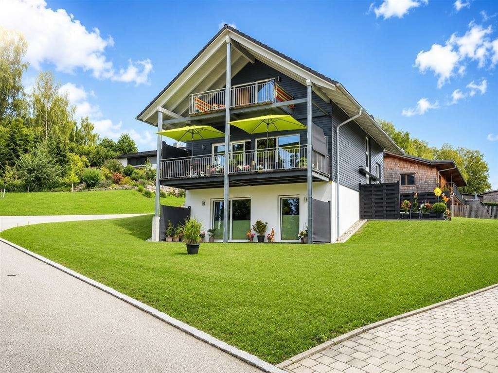 Immobilie in Rotthalmünster - Einfamilienhaus mit Pool und tollem Weitblick in Rotthalmünster  - Bild 3
