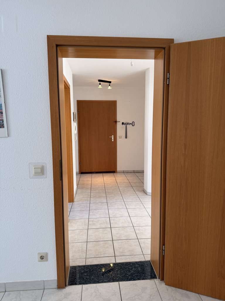 Immobilie in Rutesheim - Gemütliche Wohnung in 6 Familienhaus zu Verkaufen ohne Makler. - Bild 3