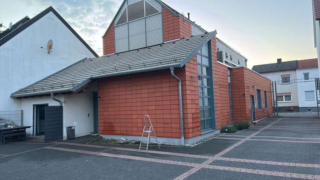 Immobilie in Riedstadt - Schöne Gewerbe- und oder Wohnimmobilie in Erfelden - Bild 2