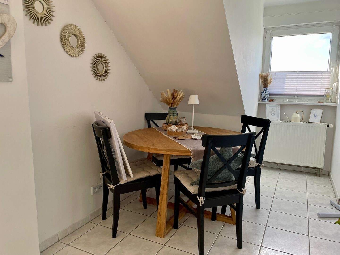 Immobilie in Reichelsheim - Attraktive 2-Zimmer-Wohnung mit Balkon und Garage - in gepflegtem 6-Familienhaus in Reichelsheim - Bild 3