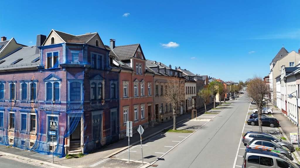 Immobilie in Treuen - Gestalten Sie Ihren Traum! 
Eckhaus mit Potenzial für individuelle Wohn- und Arbeitskonzepte! - Bild 3