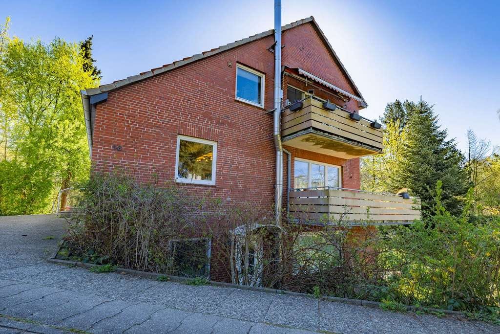 Immobilie in Eckernförde - Seltene Gelegenheit: Erdgeschosswohnung in Eckernförde-Borby mit großzügigem Grundriss - Bild 1