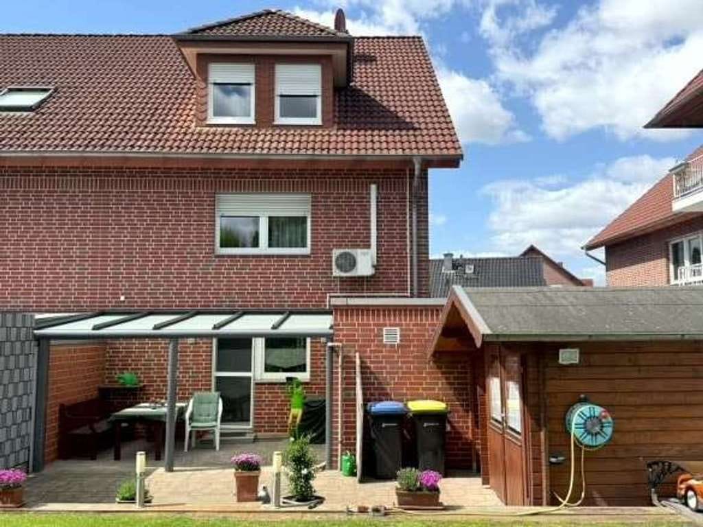 Immobilie in Hövelhof - Doppelhaushälfte in Hövelhof sucht nette Familie! - Bild 1