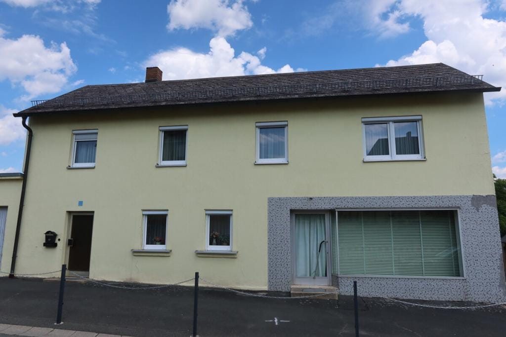 Immobilie in Regnitzlosau - Einfamilienhaus freistehend in Regnitzlosau - Bild 1