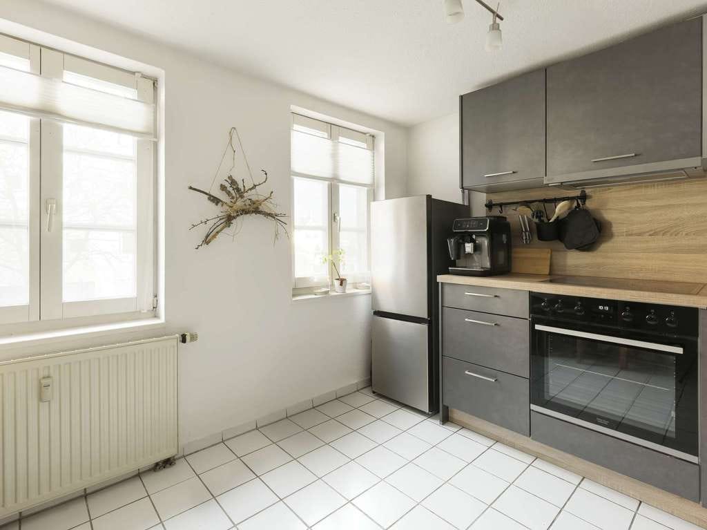 Immobilie in Heimsheim - Helle moderne 2-Zimmer-Wohnung mit Einbauküche und Balkon - Bild 3