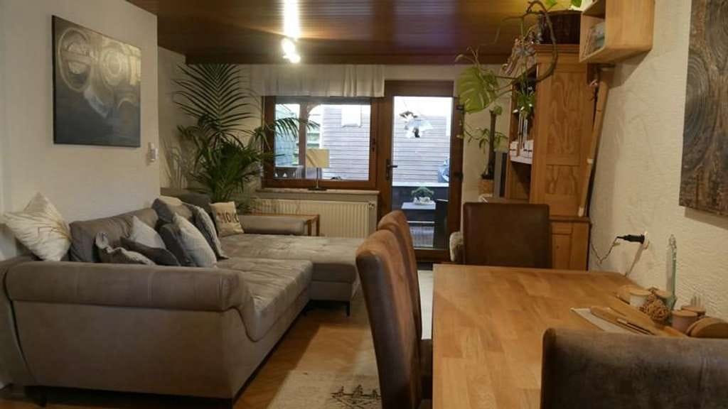Immobilie in Aarbergen - Gemütliches Fachwerkhaus mit viel Platz - Hier zählt der 2. Blick - Bild 1