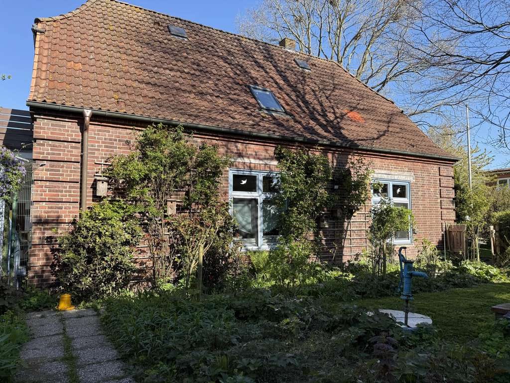 Immobilie in Friedrichstadt - Holländerstädtchen Friedrichstadt: Einfamilienhaus mit Garage - Bild 2