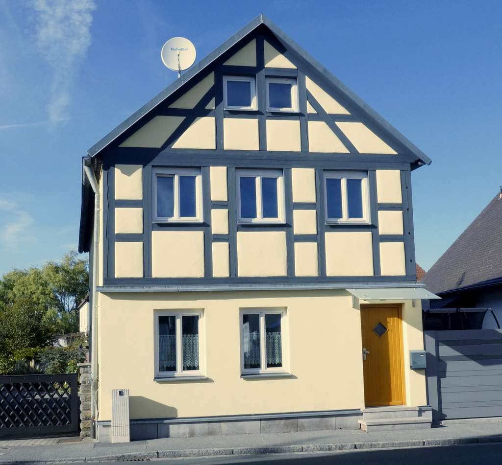 Immobilie in Weisendorf - Top renoviertes Stadthaus im Zentrum von Weisendorf - Bild 0