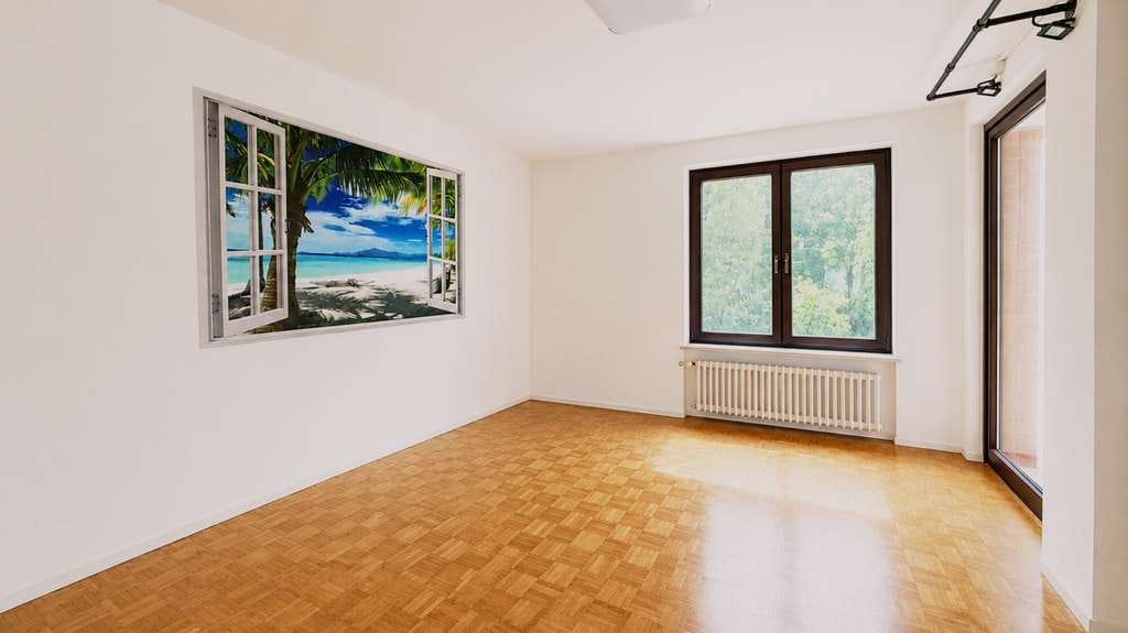 Immobilie in Ahrensburg - Großzügige 4-Zimmer-Wohnung mit Loggia, modernisiertem Duschbad und Tiefgaragenstellplatz – Wentzel  - Bild 4