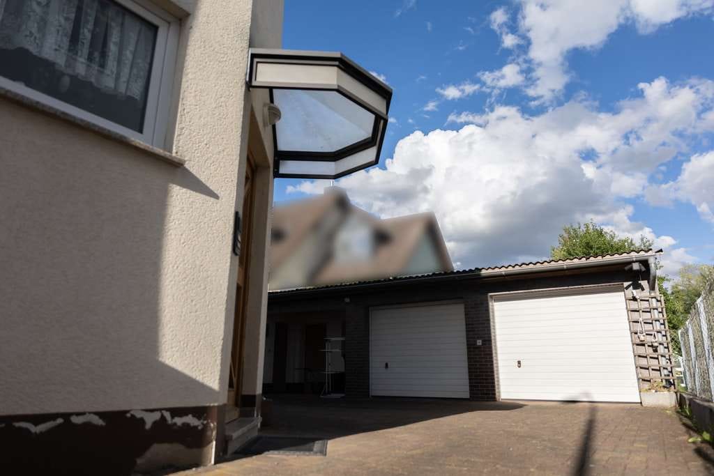 Immobilie in Allendorf (Lumda) - Zweifamilienhaus in Allendorf Lda. mit Option auf ein zusätzliches Gartengrundstück
 - Bild 2