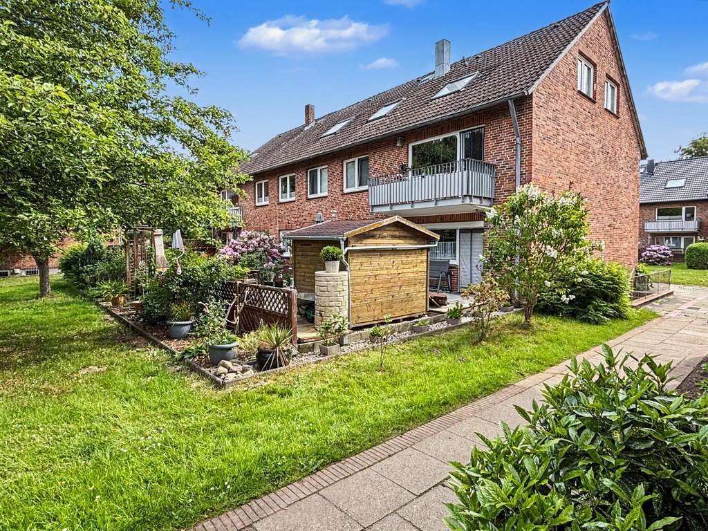 Immobilie in Eckernförde - Solide Kapitalanlage- Vermietete 4-Zimmer-Eigentumswohnung mit Balkon in Eckernförde - Bild 2