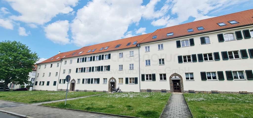 Immobilie in Taucha - ** Taucha ** Erstklassige 2-Raumwohnung  mit Balkon und Stellplatz ** J E T Z T zugreifen ** - Bild 0