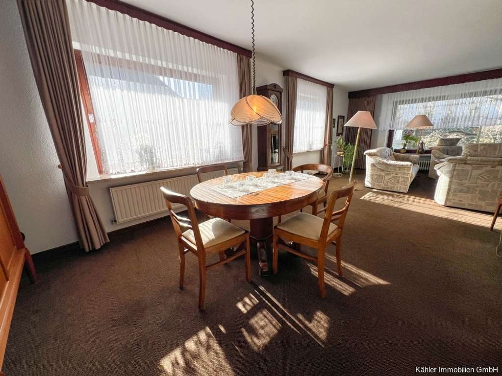 Immobilie in Büsum - Großes EFH mit ca. 162 m² Wohnfläche mit Garage in attraktiver Lage auf ca. 542 m² Erbbaugrundstück - Bild 4