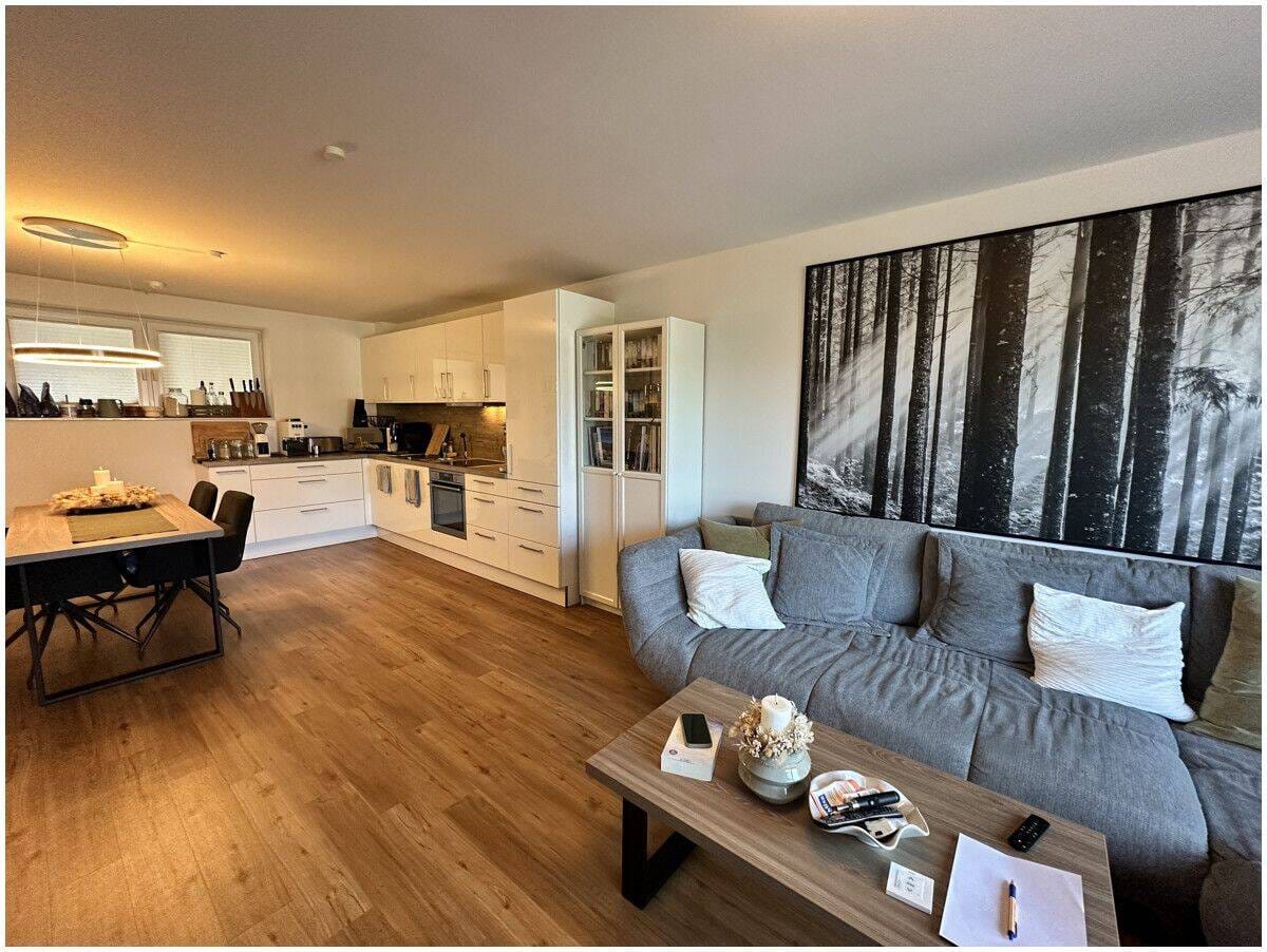 Immobilie in Apensen - Großzügige 3-Zimmer-Wohnung mit Balkon in Apensen - Bild 2