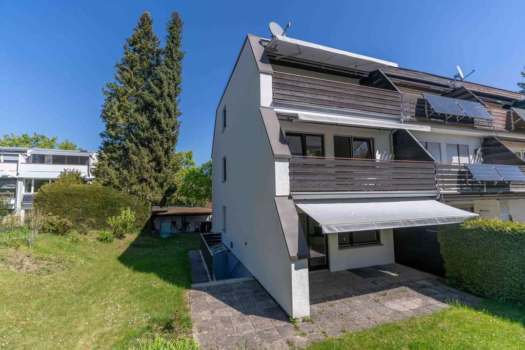 Immobilie in Weßling - Weßling, bezugsfertiges, frisch renoviertes Reiheneckhaus - Lage, Lage, Lage - Bild 0