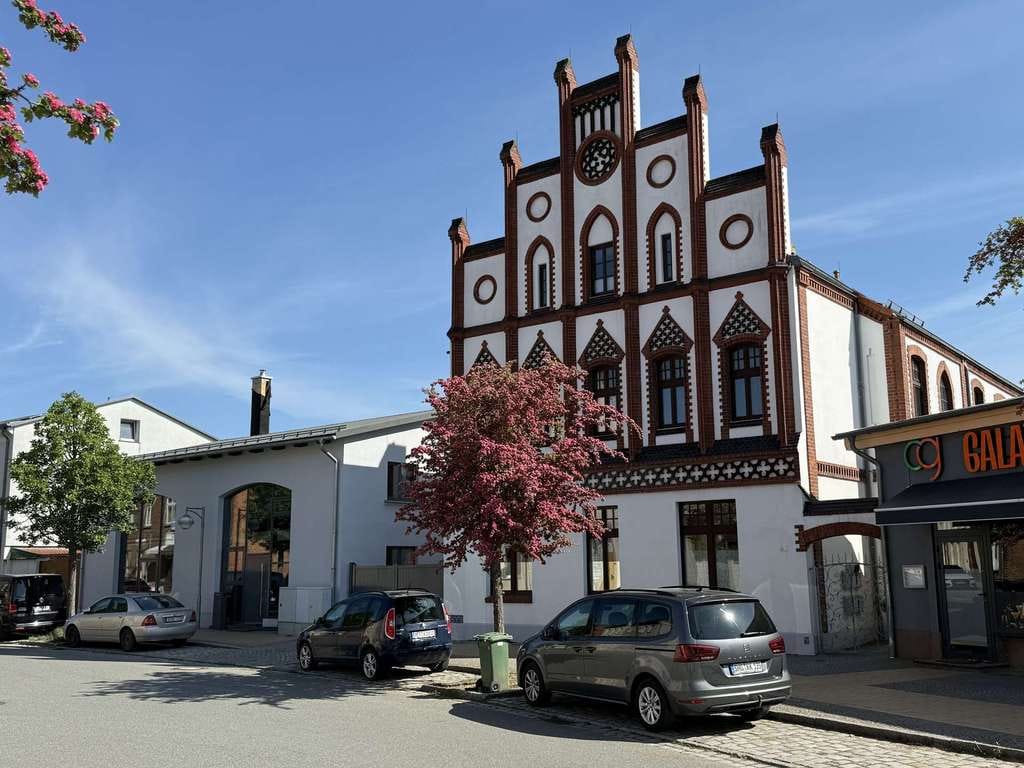 Immobilie in Hohen Demzin - Saniertes Denkmal-Mehrfamilienhaus in Teterower Bestlage - Bild 1