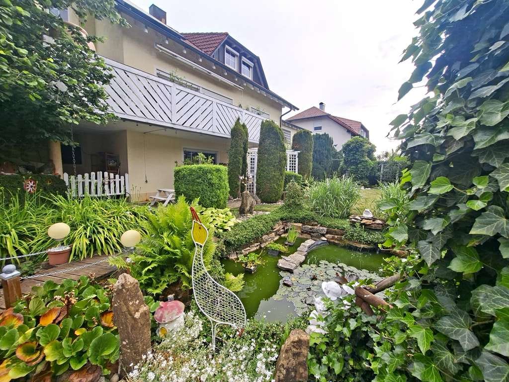 Immobilie in Eschach - Schönes, freistehendes Wohnhaus in naturverbundener Lage - Bild 1