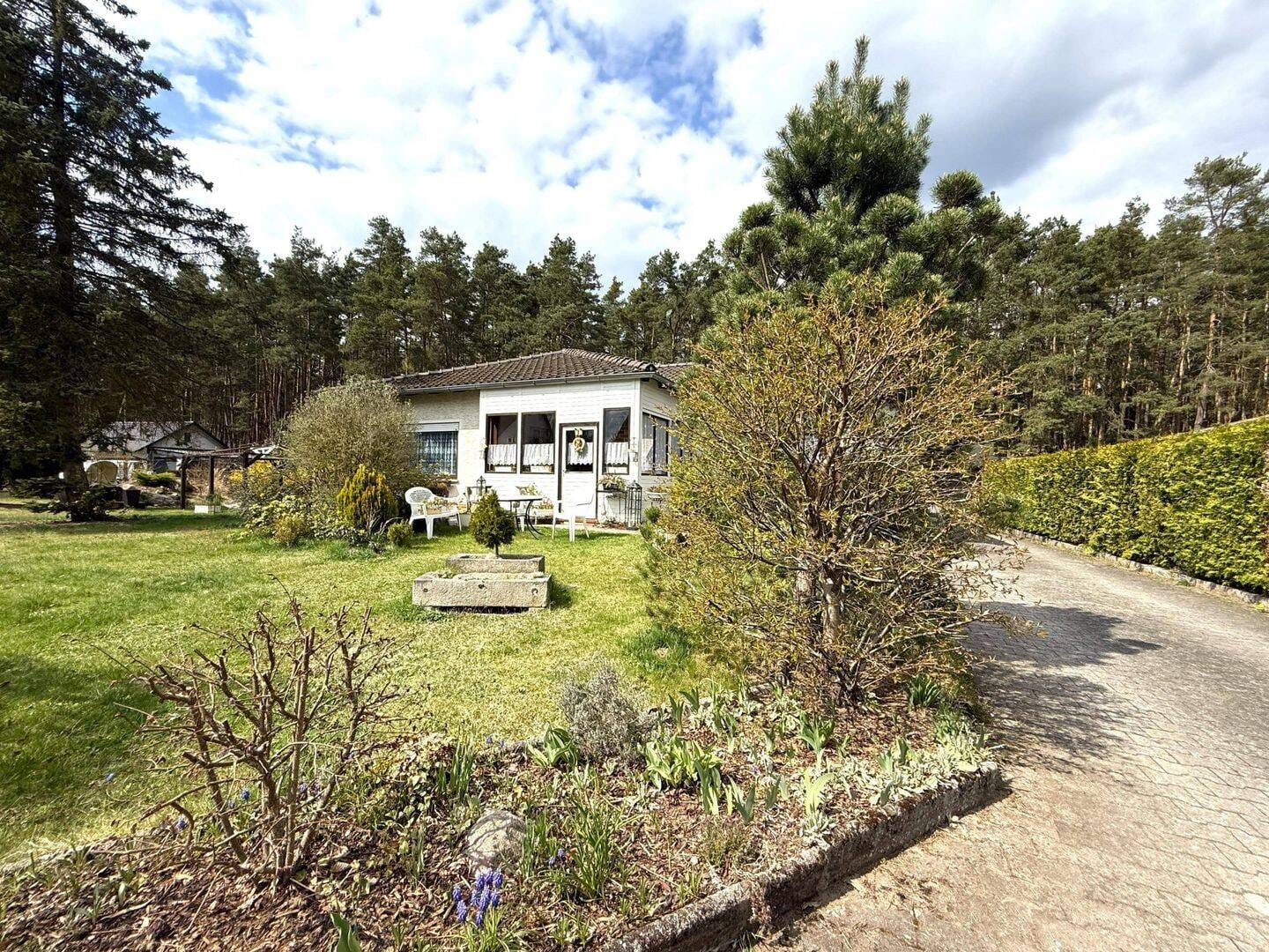Immobilie in Wernberg-Köblitz - Großzügiger Bungalow auf tollem Grundstück - Bild 1
