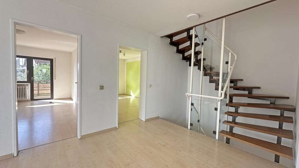 Immobilie in Bretten - Vermietetes Einfamilienhaus (DHH) mit Garten in ruhiger Wohnlage von Bretten-Diedelsheim - Bild 4