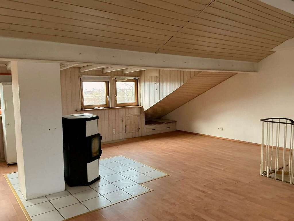 Immobilie in Mannheim - NEUER PREIS - Helle Dachgeschosswohnung mit Feldrandlage in Feudenheim - Bild 4
