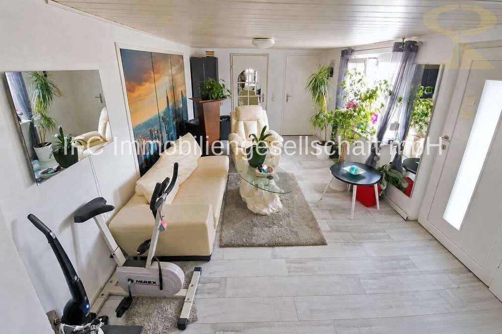 Immobilie in Südliches Anhalt - Doppelhaushälfte mit überdachter Terrasse, Pool, Garage und vielen Extras in Edderitz - Bild 4