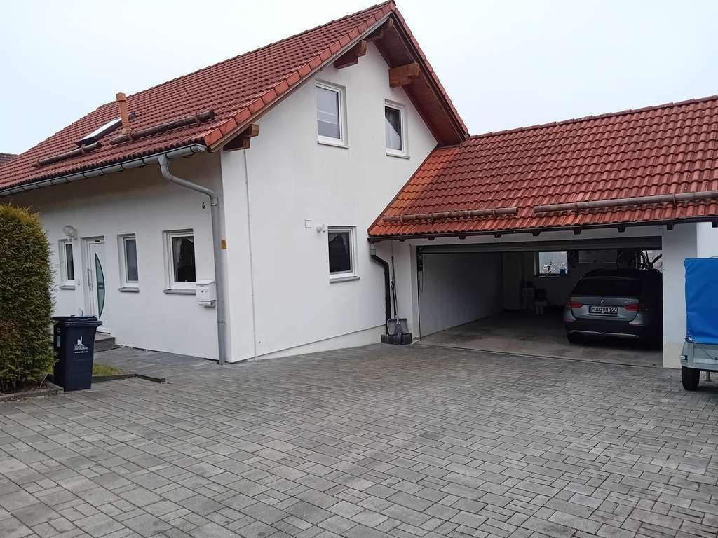 Immobilie in Ronsberg - Einfamilienhaus mit 2 Zimmer Keller Wohnung - Provisionsfrei. - Bild 0